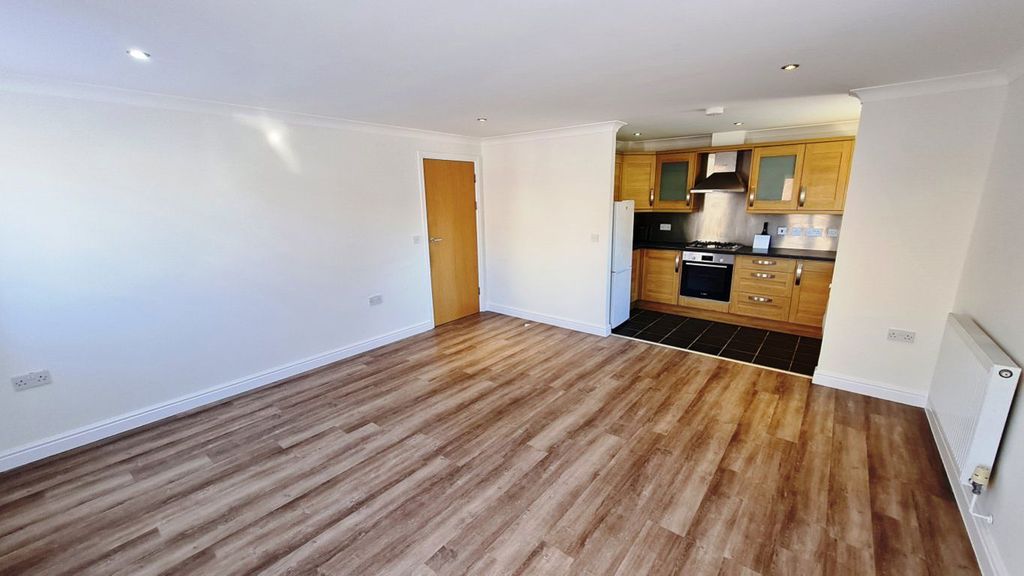 Additional image 4 of 1 bed flat to rent1 Bed Unfurnished Flat, Llanbadarn Fawr SY23