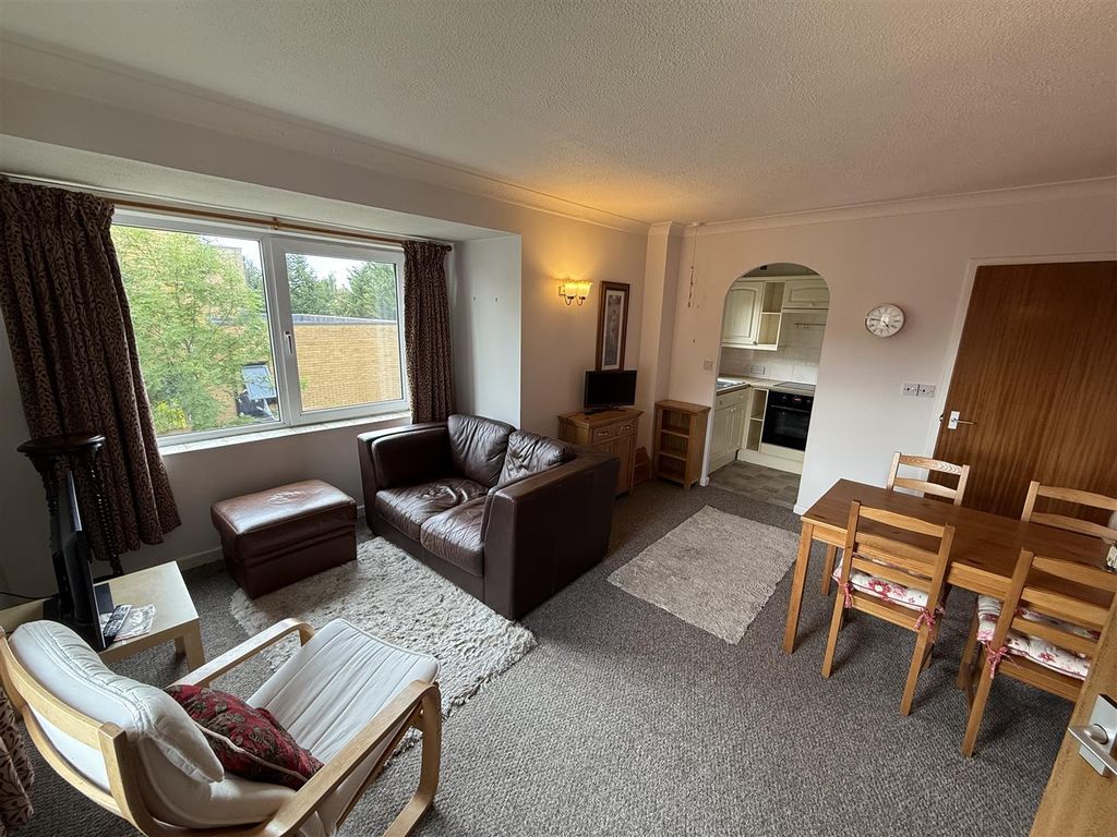 Property photo 2 of 11 Tempimage6R8Fqv.Jpg