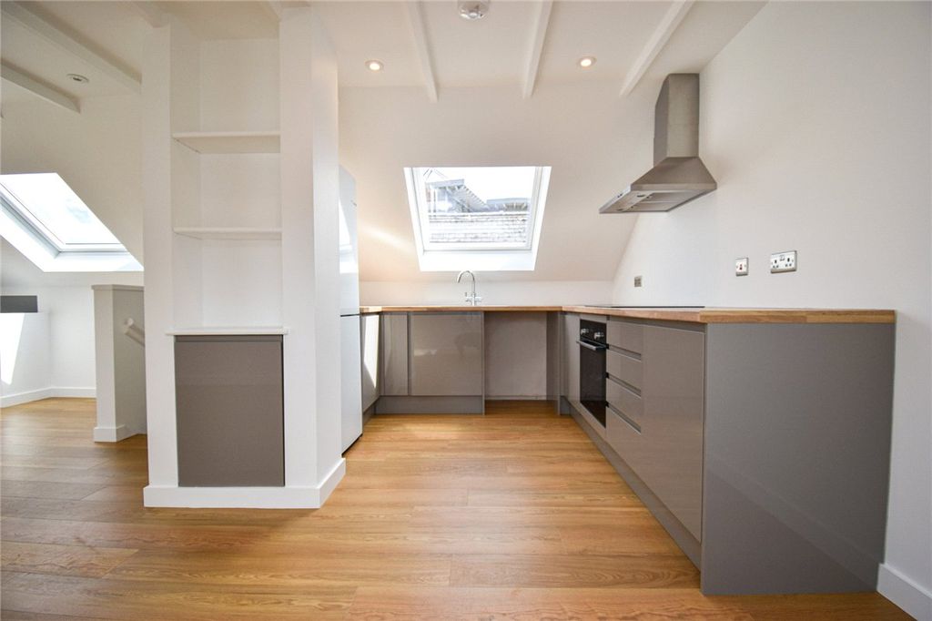 Property photo 3 of 10 Picture No. 07