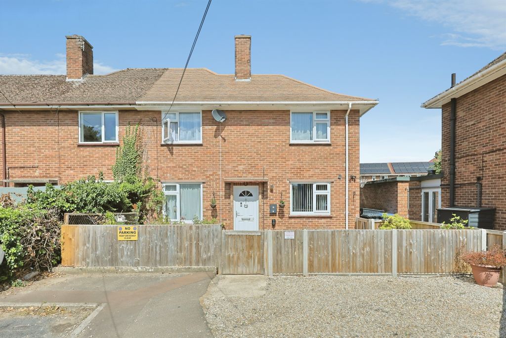 Property photo 1 of 20