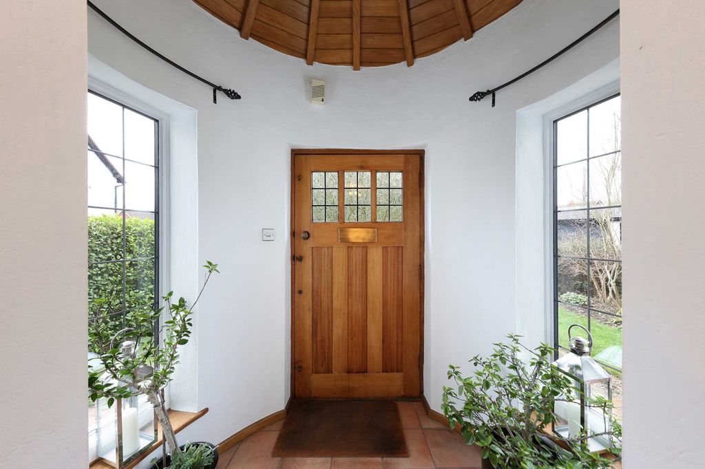 Property photo 3 of 28 Picture No. 08