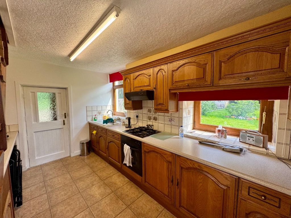 Property photo 2 of 21 Image00013.Jpeg