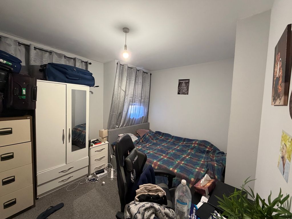 Additional image 7 of 2 bed flat for saleHighbridge Quay, Highbridge TA9
