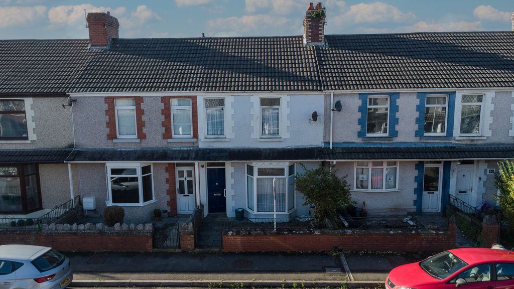 Property photo 1 of 25