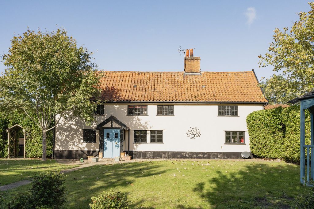 Property photo 1 of 26