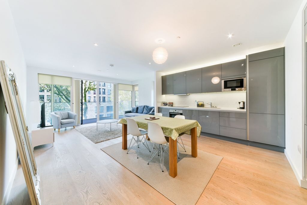 Property photo 3 of 11 Living Area