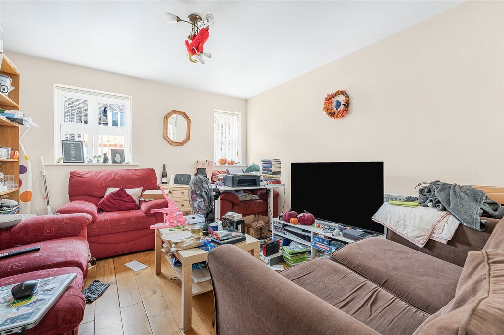 Property photo 2 of 13 Picture No. 35