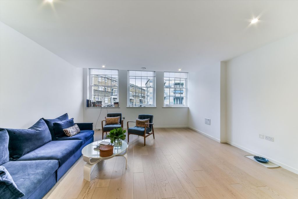 Property photo 2 of 10 Image