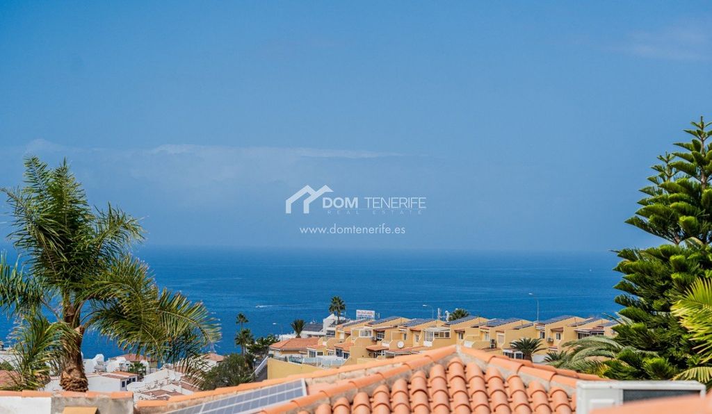 Property photo 1 of 44 Villa, San Eugenio Alto
