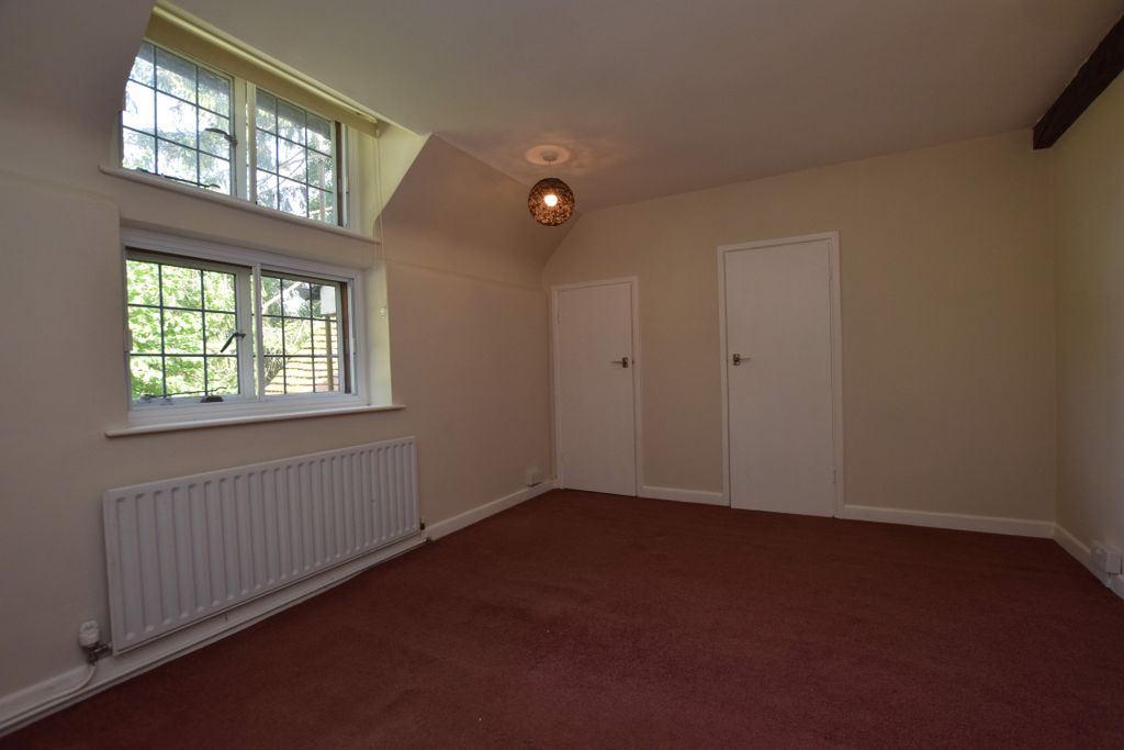 Property photo 3 of 7 Photo 13