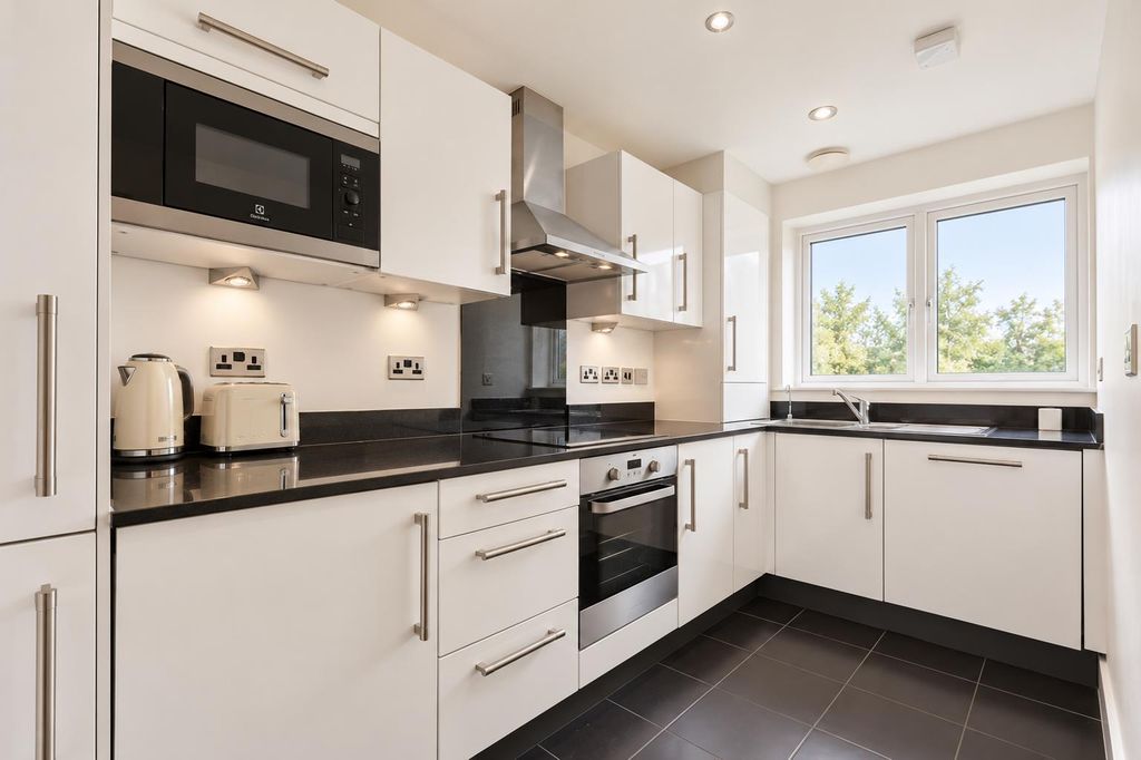 Property photo 2 of 8 Kitchen.Png