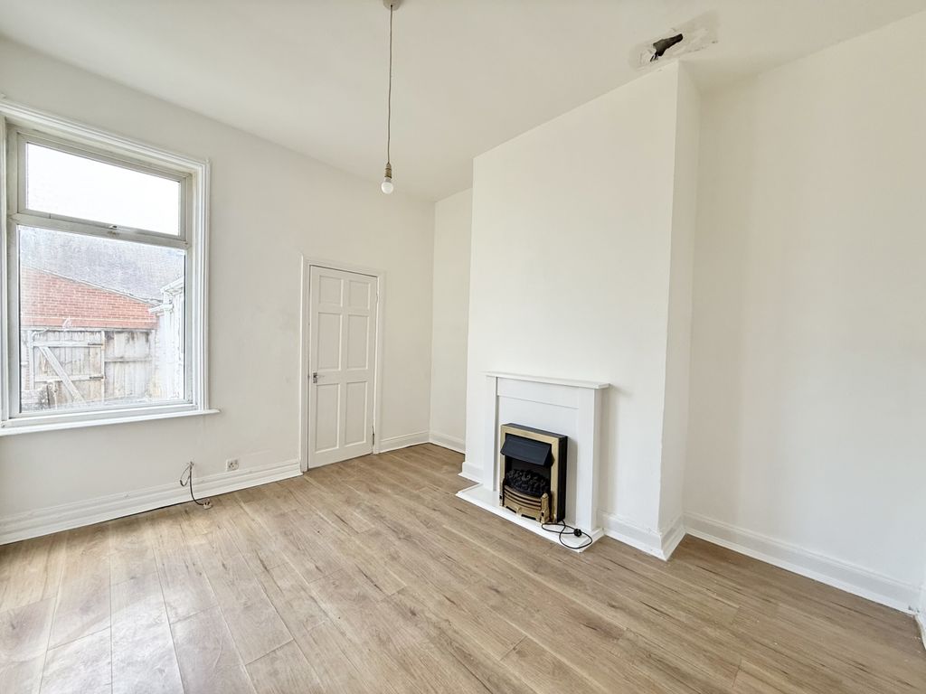 Property photo 2 of 11 Img_9728