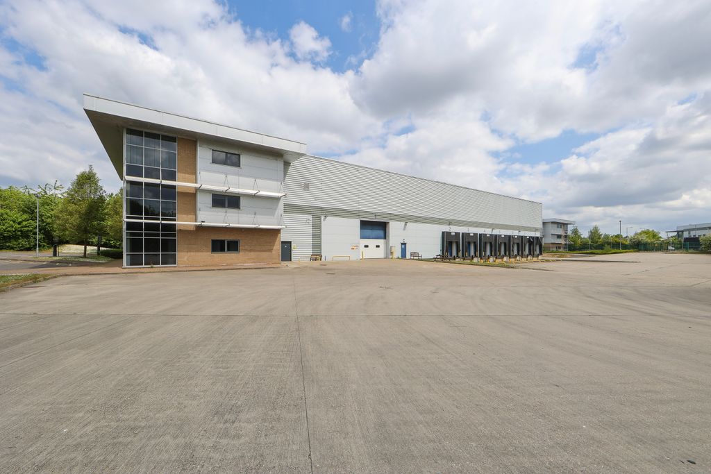 Property photo 3 of 8