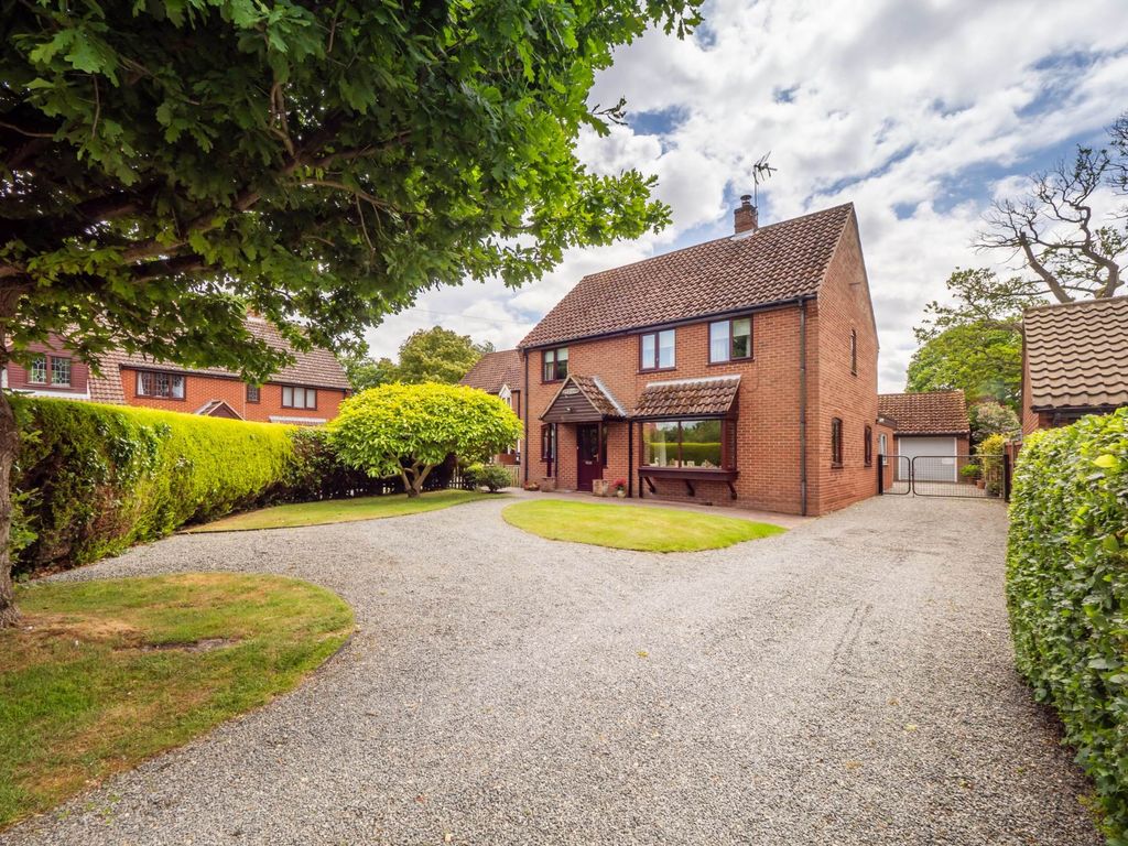 Property photo 1 of 35