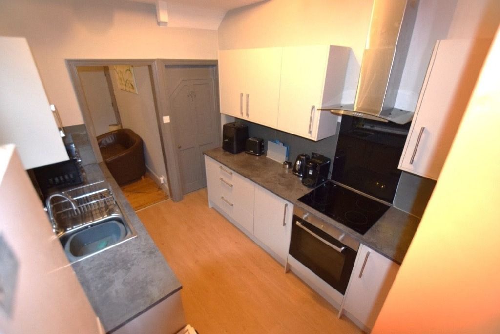 Property photo 3 of 6