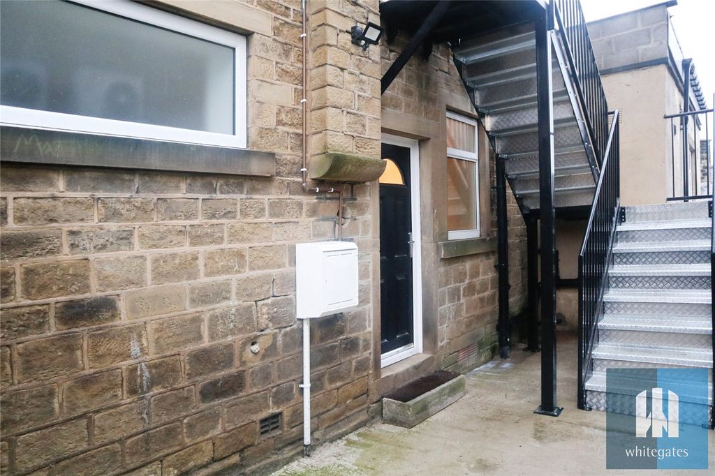 Property photo 2 of 13 Picture No. 43