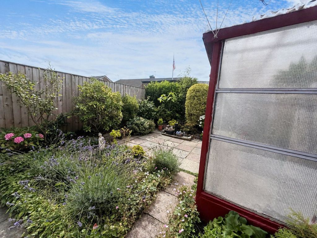Property photo 3 of 4