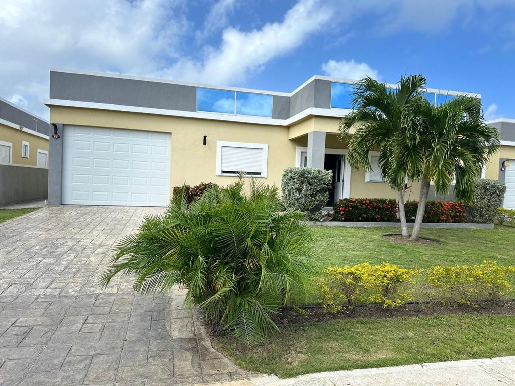 Property photo 1 of 16 Front