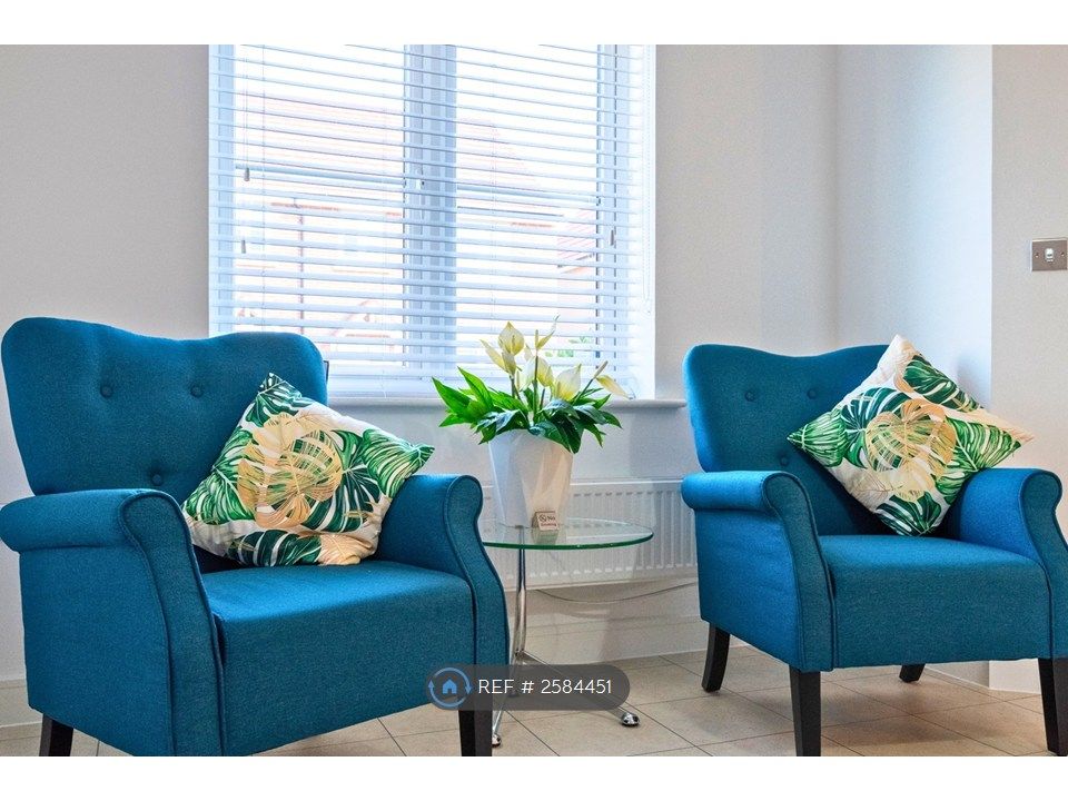 Property photo 1 of 35