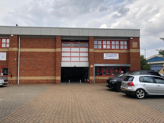 Property photo 2 of 5 Photo 3