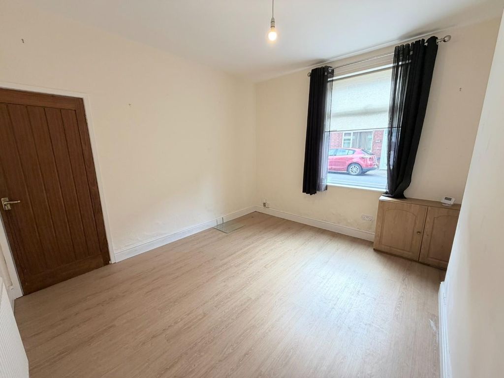 Property photo 3 of 10 Img_3252.Jpeg