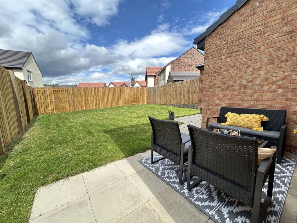 Property photo 2 of 27 Img_5427