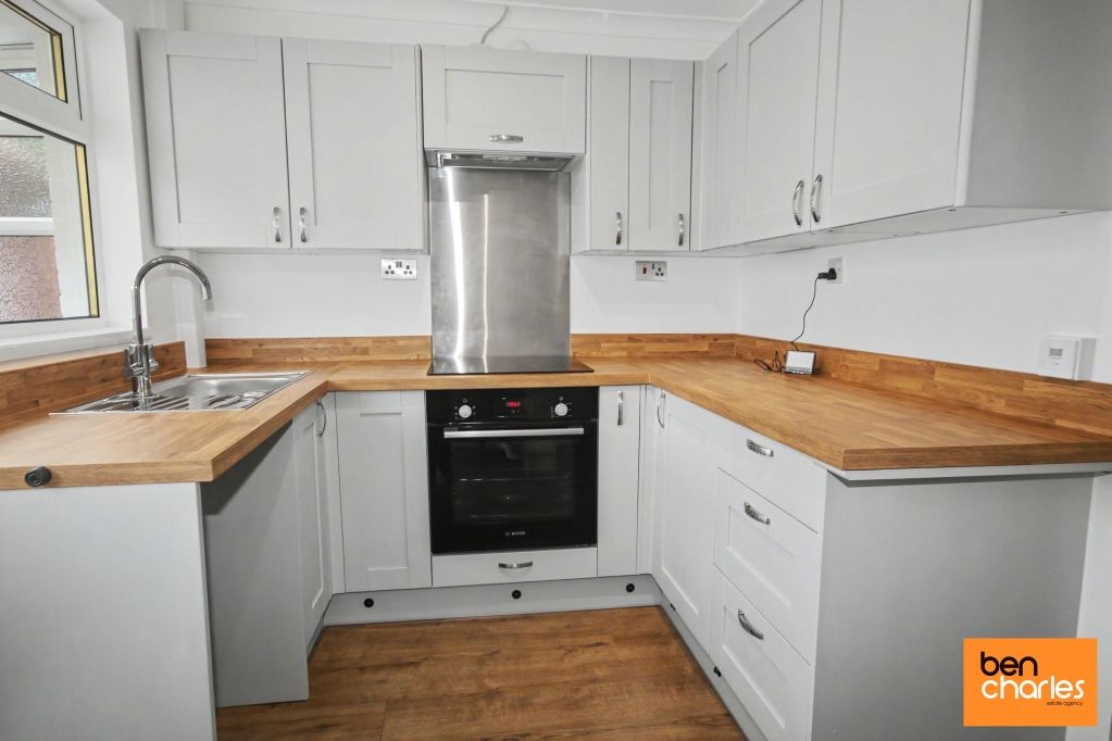 Property photo 3 of 12 Picture No. 15