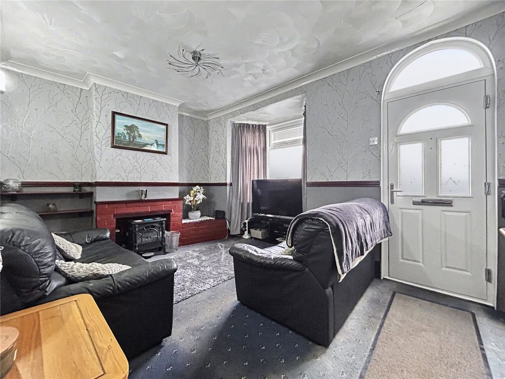 Property photo 3 of 14 Picture No. 14