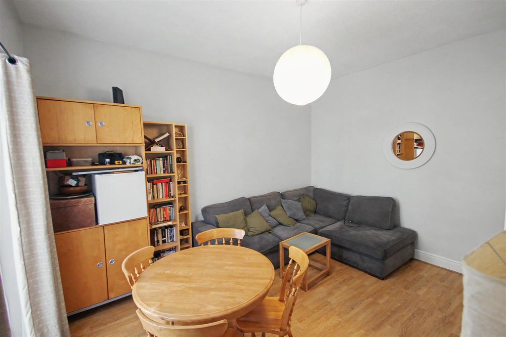 Property photo 3 of 11 Img_0504.Jpg