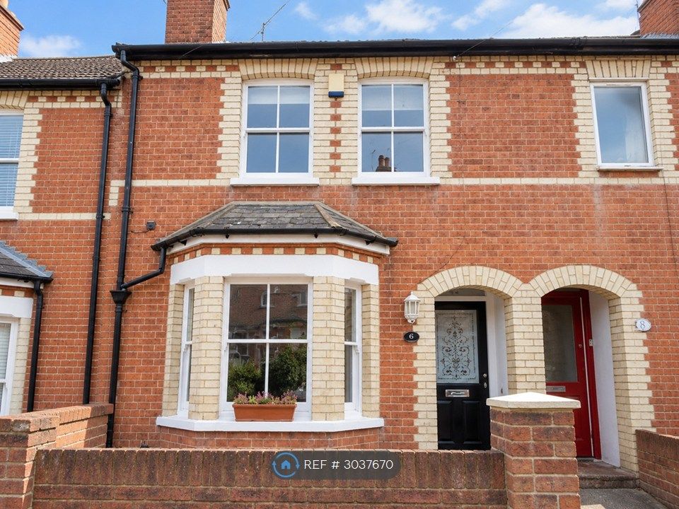 Property photo 2 of 9
