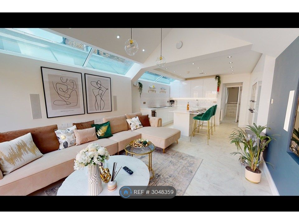 Property photo 1 of 26