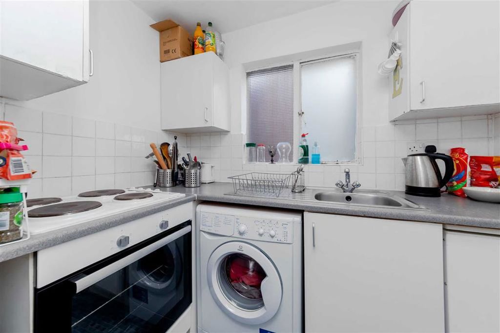 Property photo 3 of 4