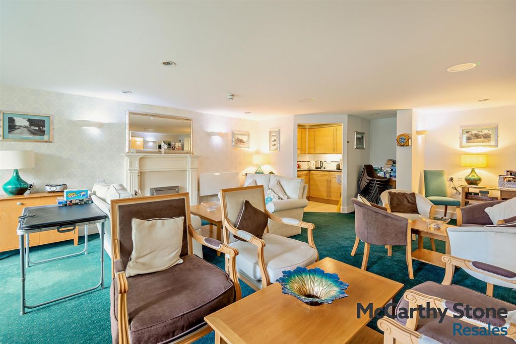 Additional image 10 of 1 bed flat for saleStewart Court, High Street, Epping CM16