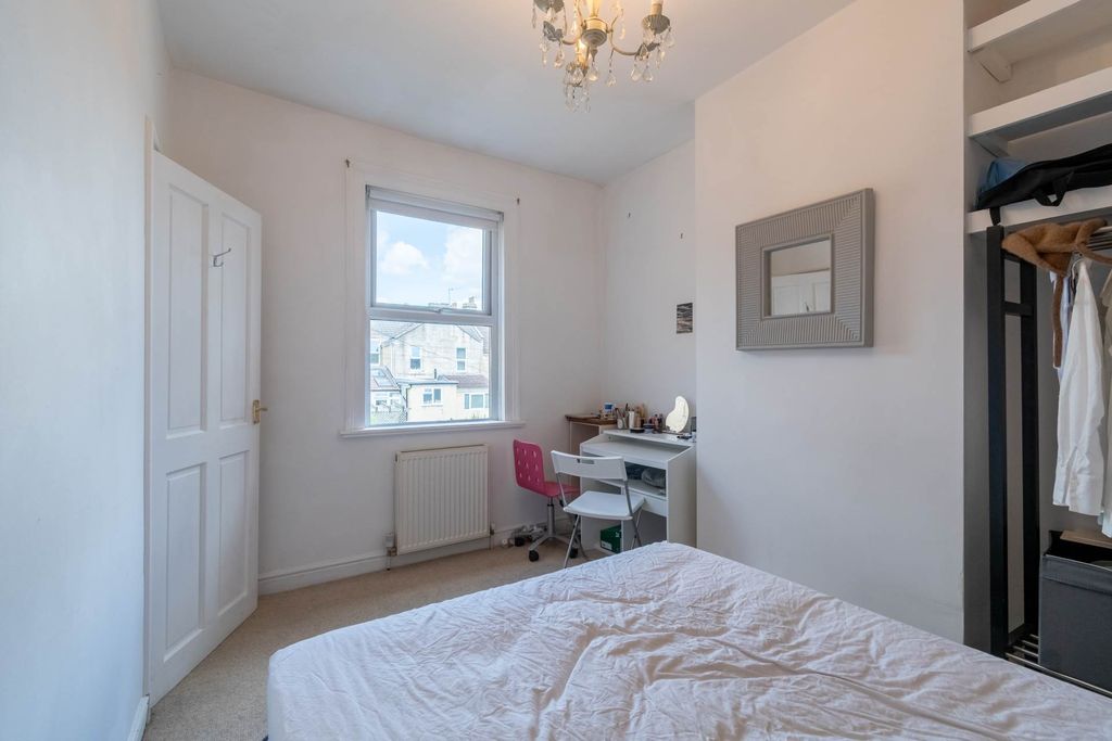 Additional image 13 of 2 bed terraced house to rentFaulkland Road, Bath BA2