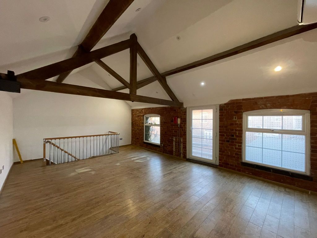 Property photo 3 of 10 Office Floor 