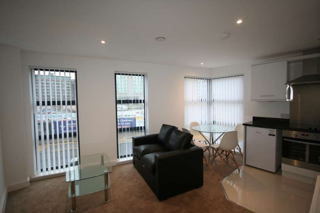 Property photo 1 of 8