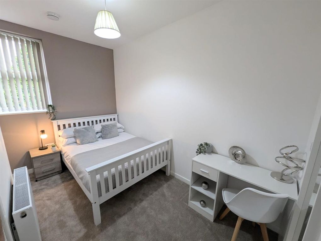 Property photo 1 of 8 Eee189Cf-d7B7-4E1B-8c3B-2473F0Ef7F1F.Jpg