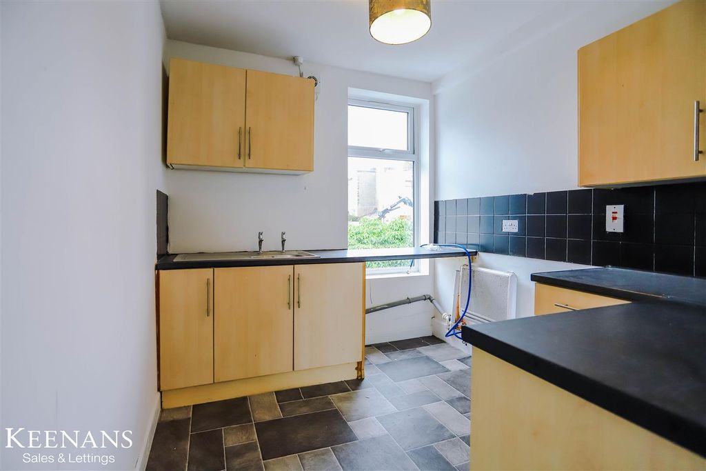Property photo 1 of 12 3D6Rdsxli0G_Jqufuh3Vca.Jpg