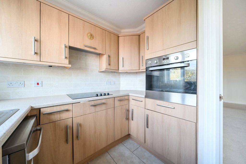 Property photo 3 of 18 Picture No. 05