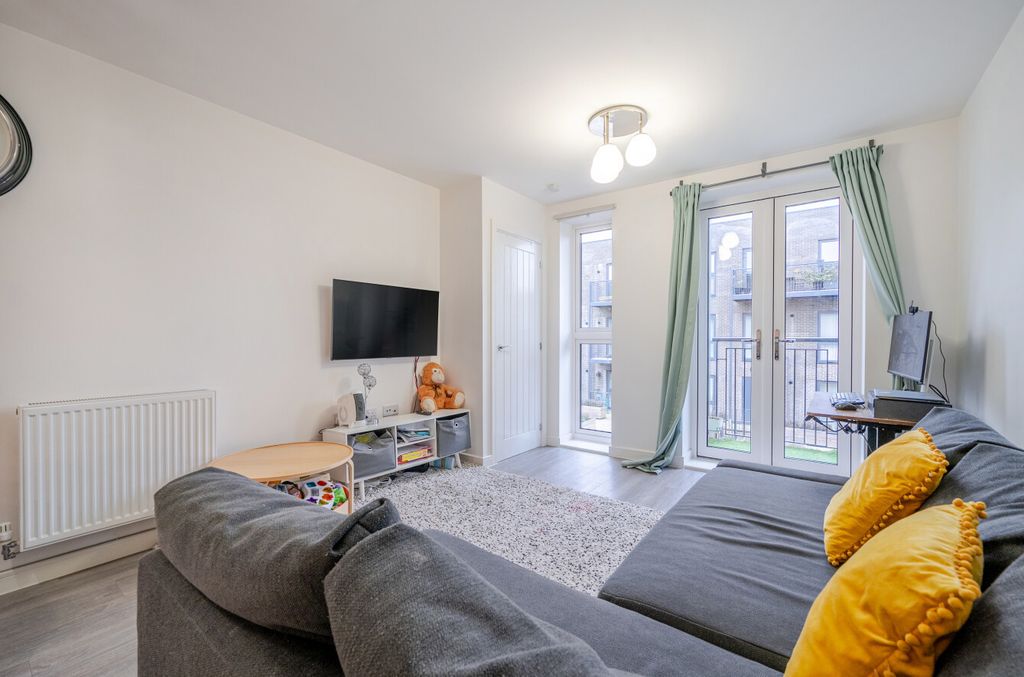 Property photo 1 of 20 1414943-12-699d78...