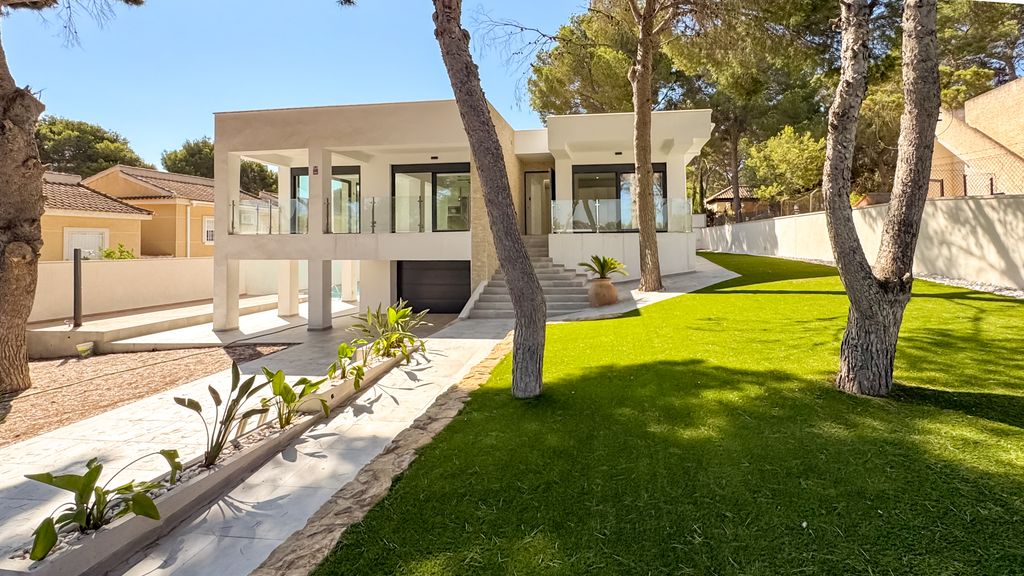 Property photo 1 of 50