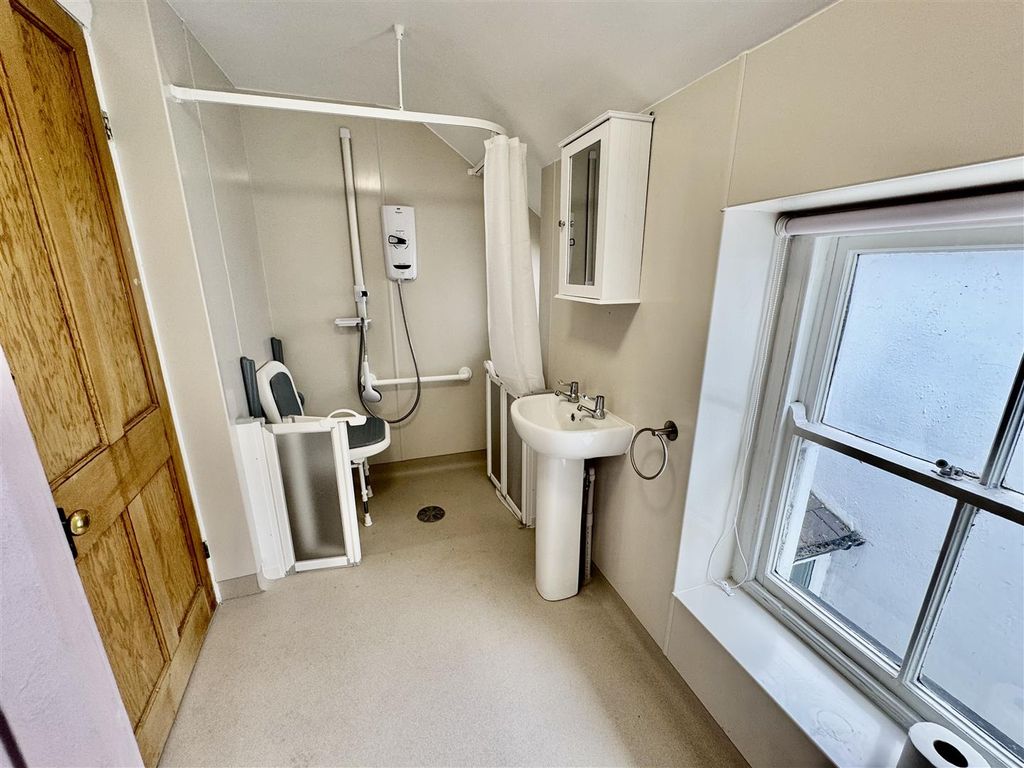 Additional image 8 of 3 bed town house for saleLon Penrhos, Morfa Nefyn LL53