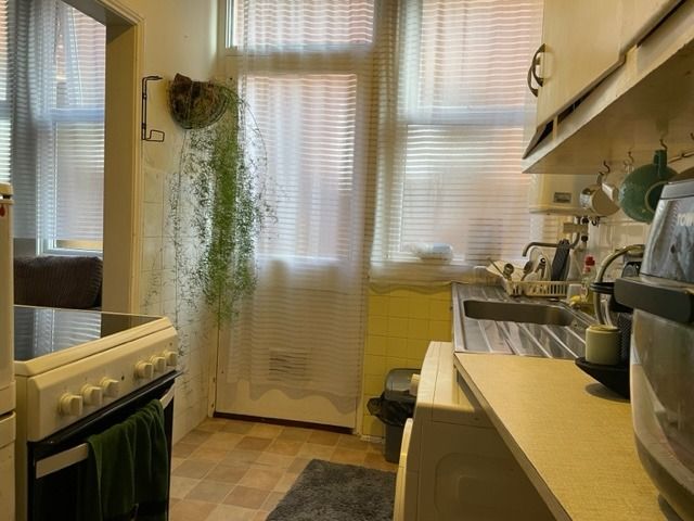 Property photo 3 of 8 4867602