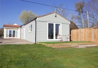 Property photo 2 of 31