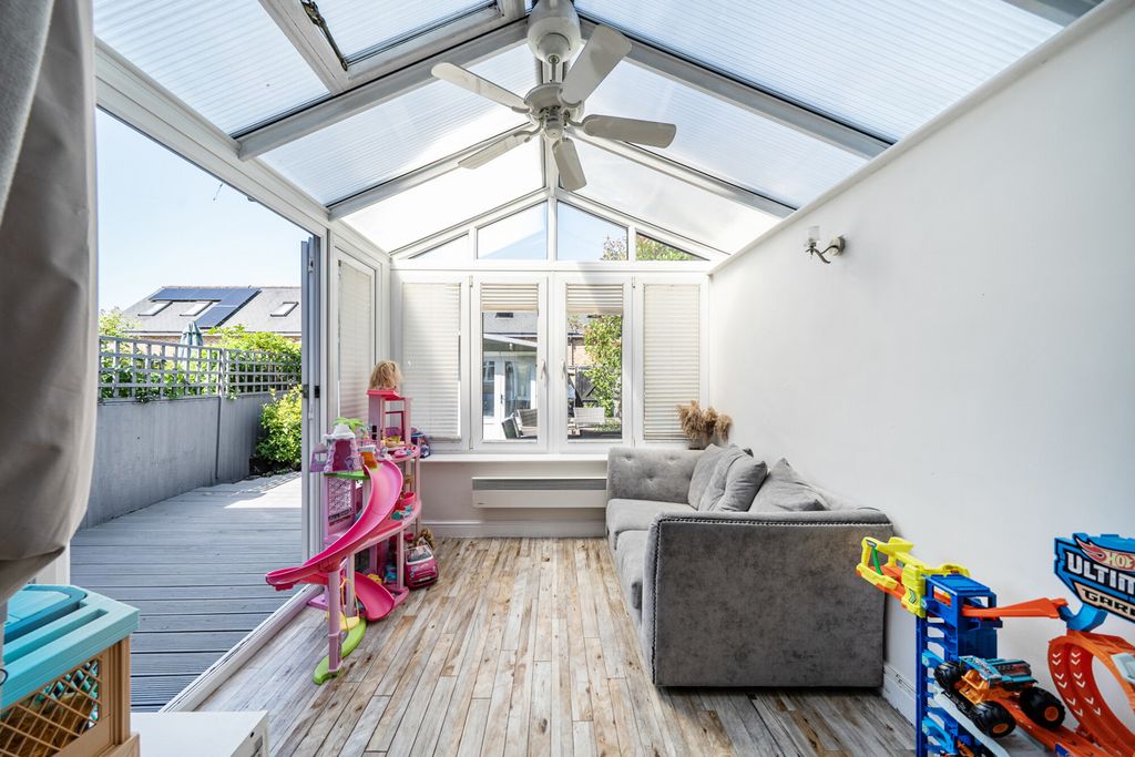 Property photo 3 of 20 1481090-8-6A3Bcfe...
