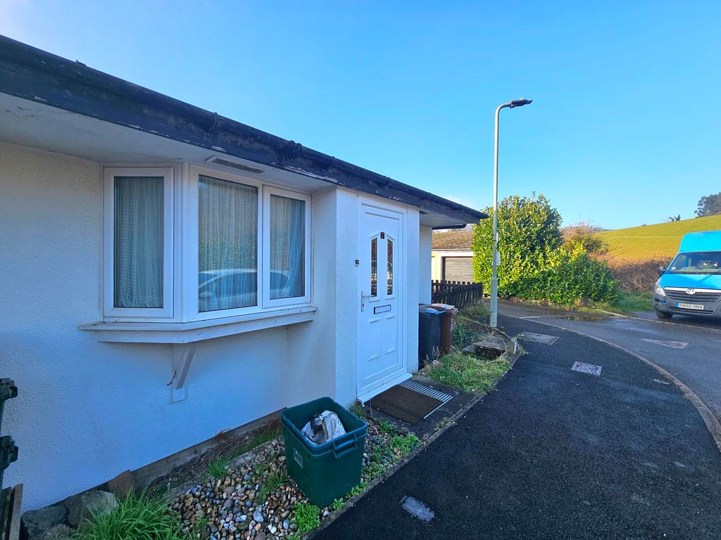 Property photo 1 of 6 Image