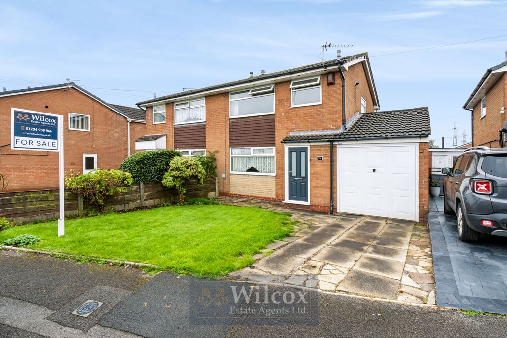 Property photo 1 of 24