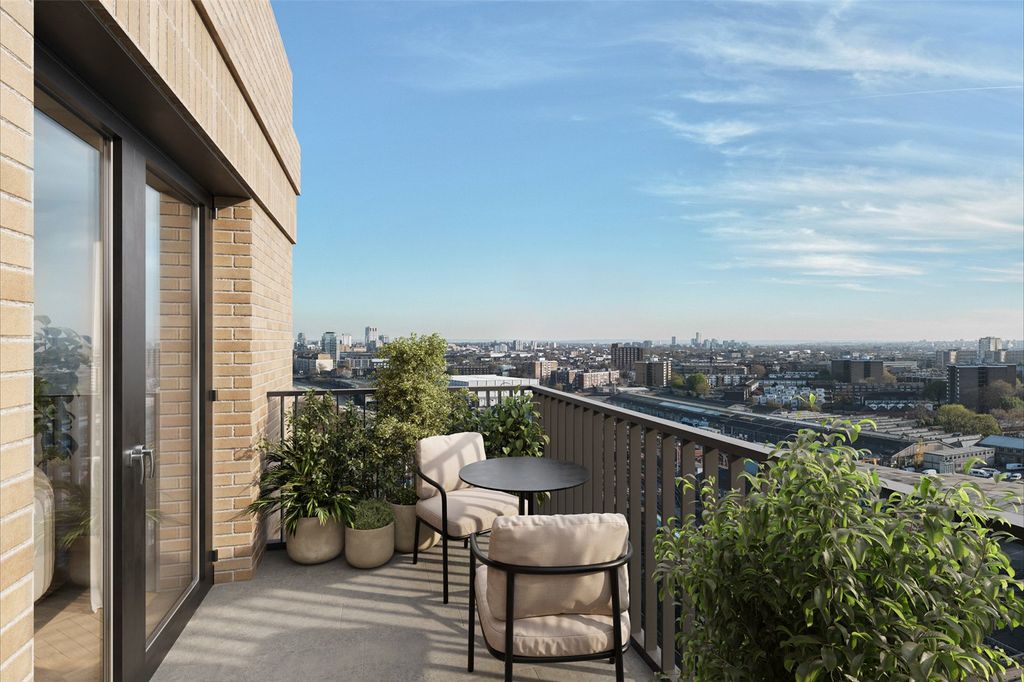 Property photo 1 of 11 Balcony