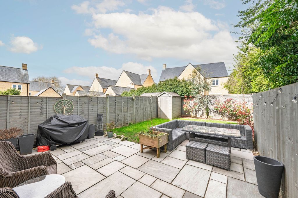 Additional image 4 of 2 bed end terrace house for saleThe Furrows, Bourton-On-The-Water GL54