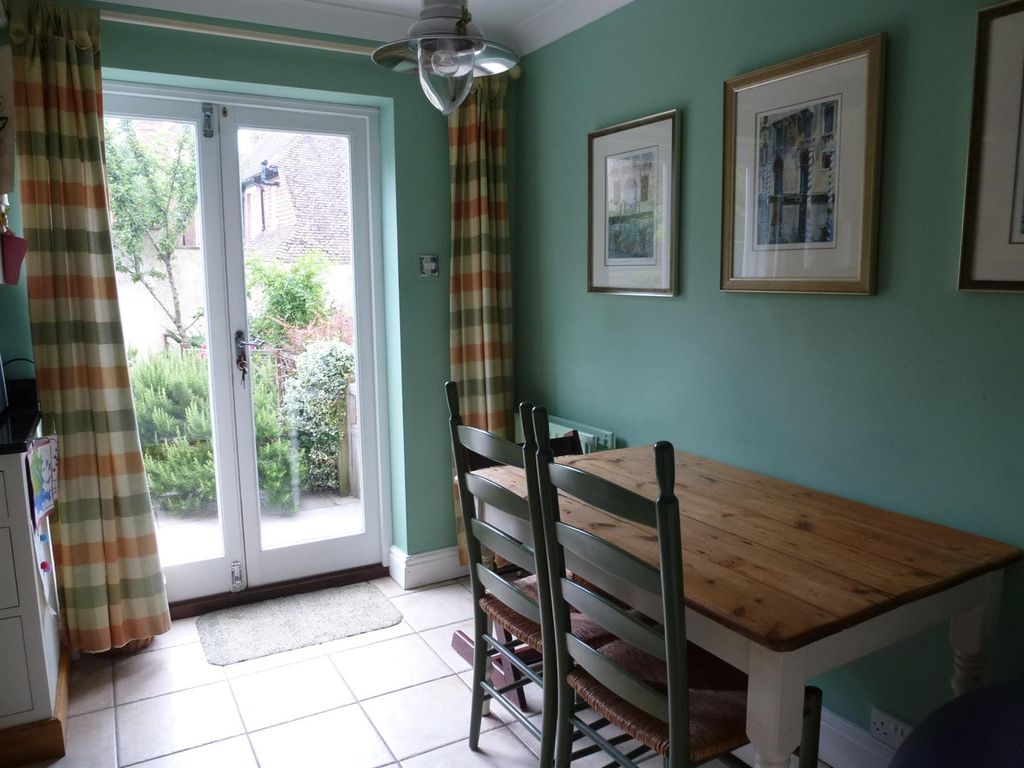 Property photo 3 of 14 Hawthorn Cottage Kitch Breakfast Area 2.Jpg